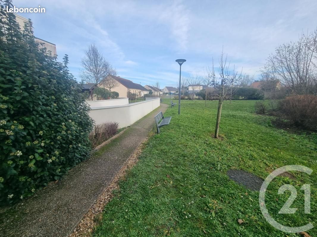 Apartamento de 1 dormitorio en Olivet, France No. 276073