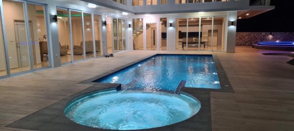 4 bedrooms Cafe / restaurant in Pattaya, Thailand No. 2114 22