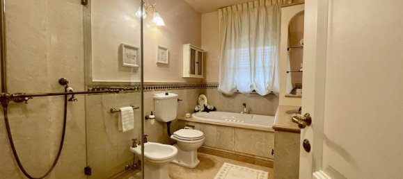 Casa de 7 dormitorios en Montemurlo, Italy No. 328863 9