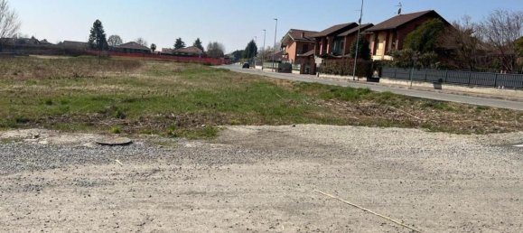 1 room Land in San Carlo Canavese, Italy No. 17614 5