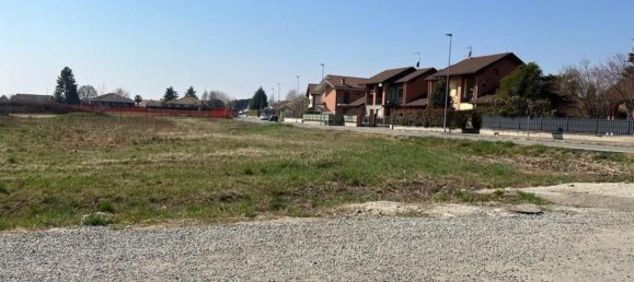 1 room Land in San Carlo Canavese, Italy No. 17614 2