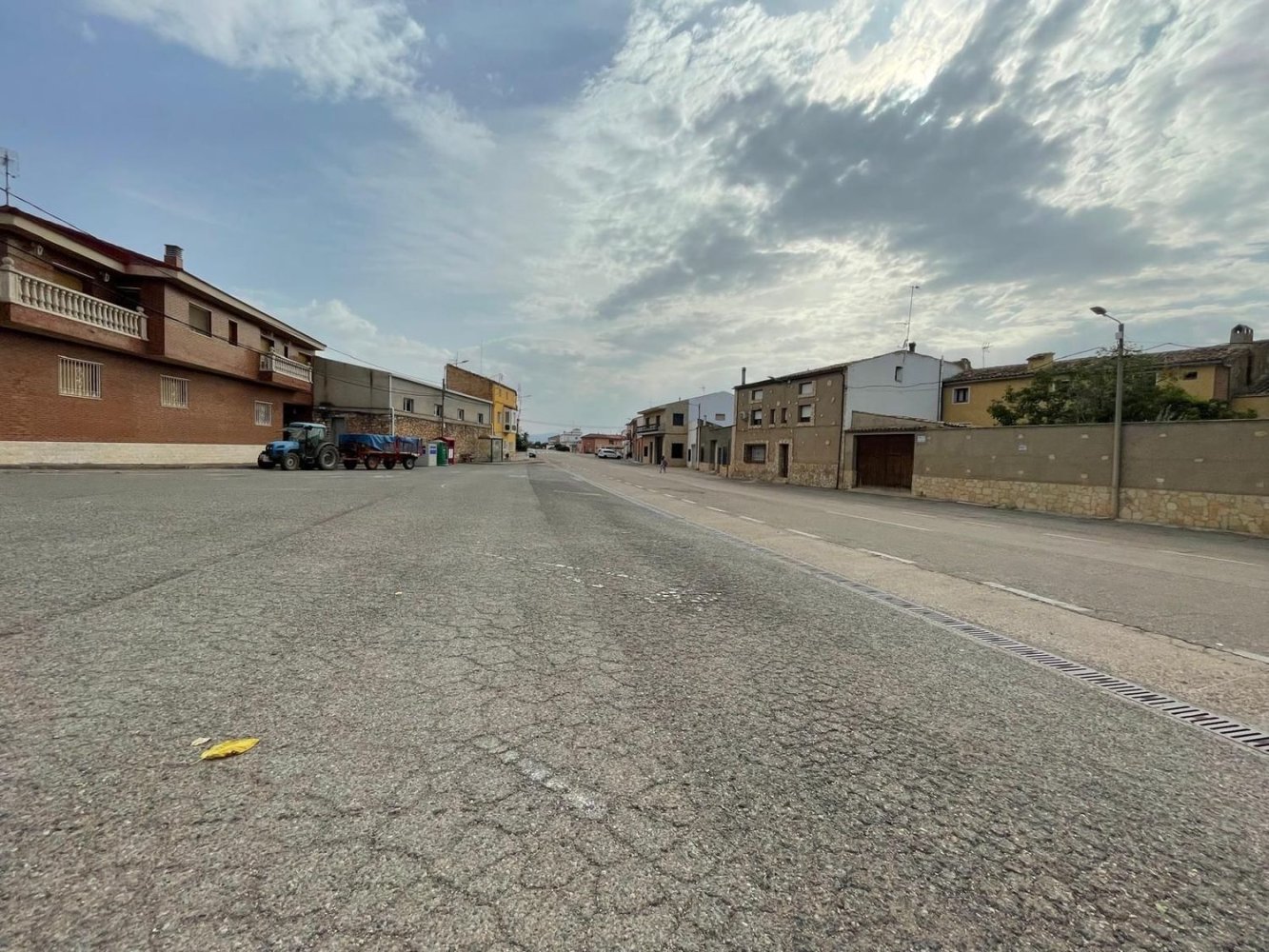  Land in Zaragoza, Spain No. 244866