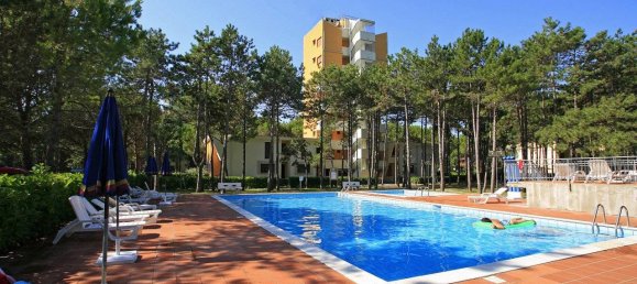 1 bedroom Apartment in San Michele al Tagliamento, Italy No. 341420 4