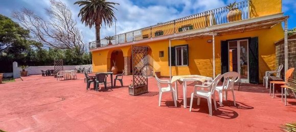 5 bedrooms Villa in Ventotene, Italy No. 334933 3