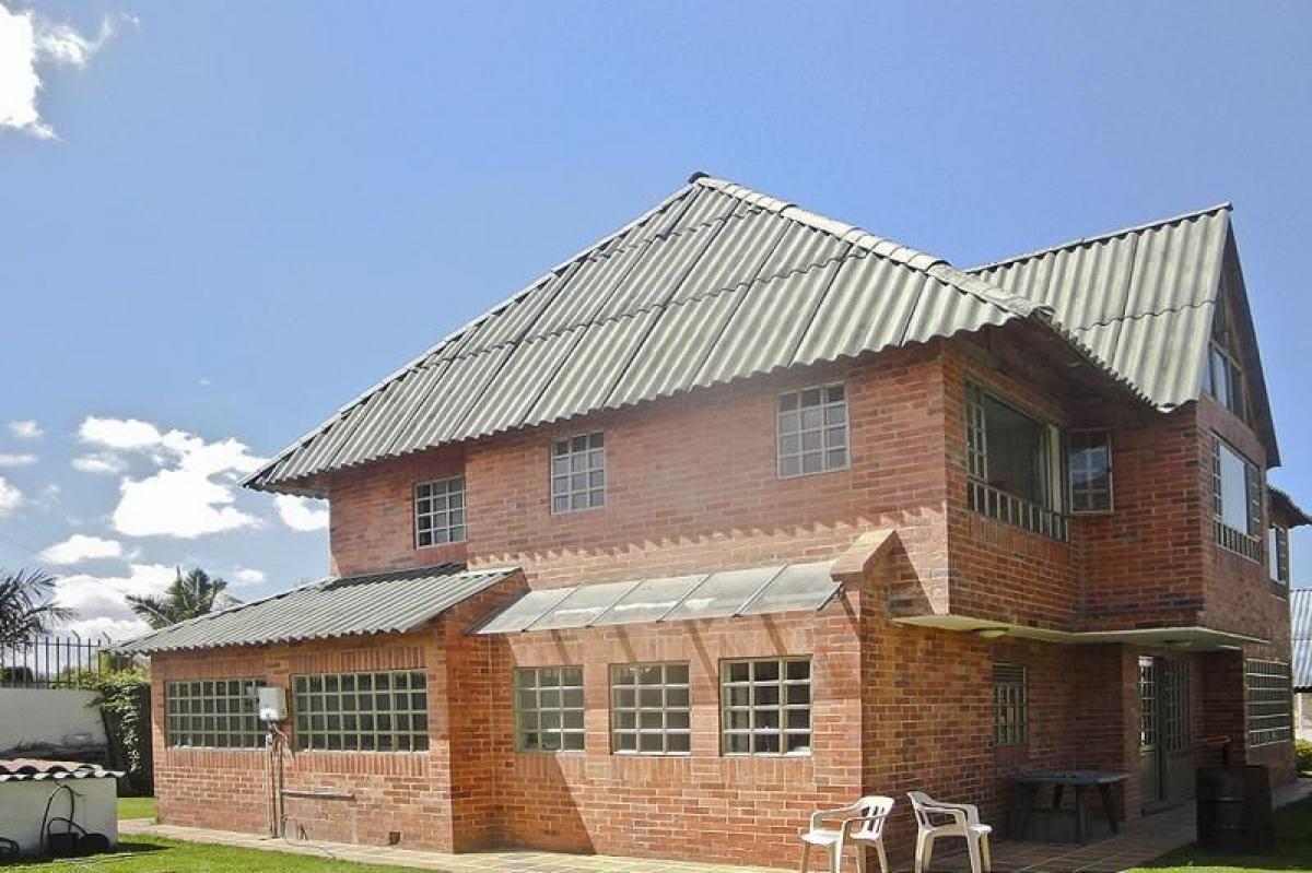 3 bedrooms House in Cundinamarca, Colombia No. 4786