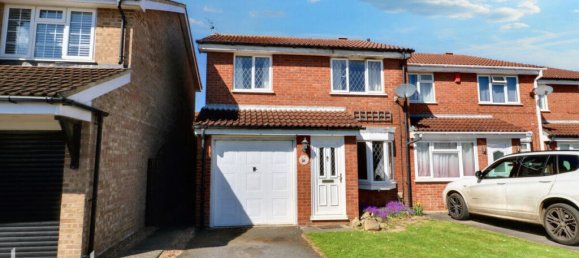 3 Schlafzimmer Gewerbliche Immobilie in Gravesend, United Kingdom, Nr. 4935 2