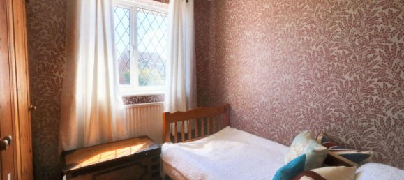 3 Schlafzimmer Gewerbliche Immobilie in Gravesend, United Kingdom, Nr. 4935 7