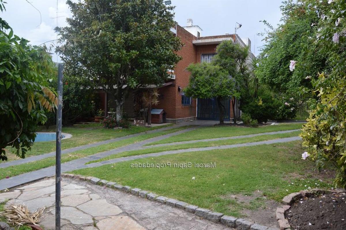 4 غرف نوم منزل في Montevideo, Uruguay رقم 1448