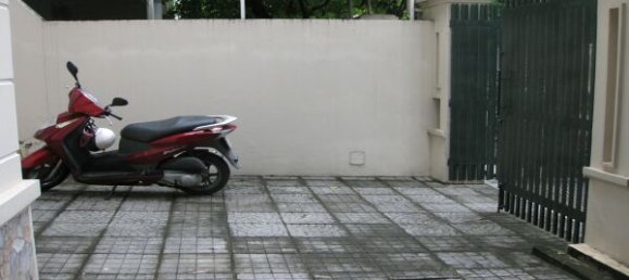 5 bedrooms Villa in Tay Ho, Vietnam No. 5767 4