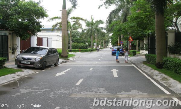 5 bedrooms Villa in Tay Ho, Vietnam No. 5767