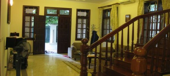 5 bedrooms Villa in Tay Ho, Vietnam No. 5767 9