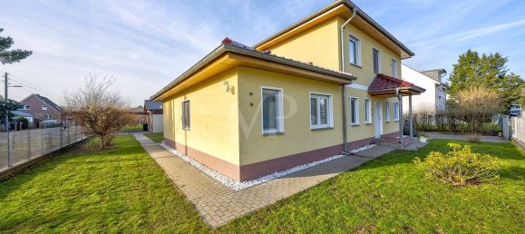 6 rooms Villa in Rosenthal, Germany No. 13104 3