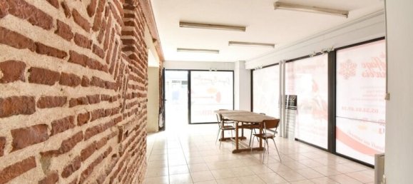 75m² Building in Villeneuve-sur-Lot, France No. 280080 3