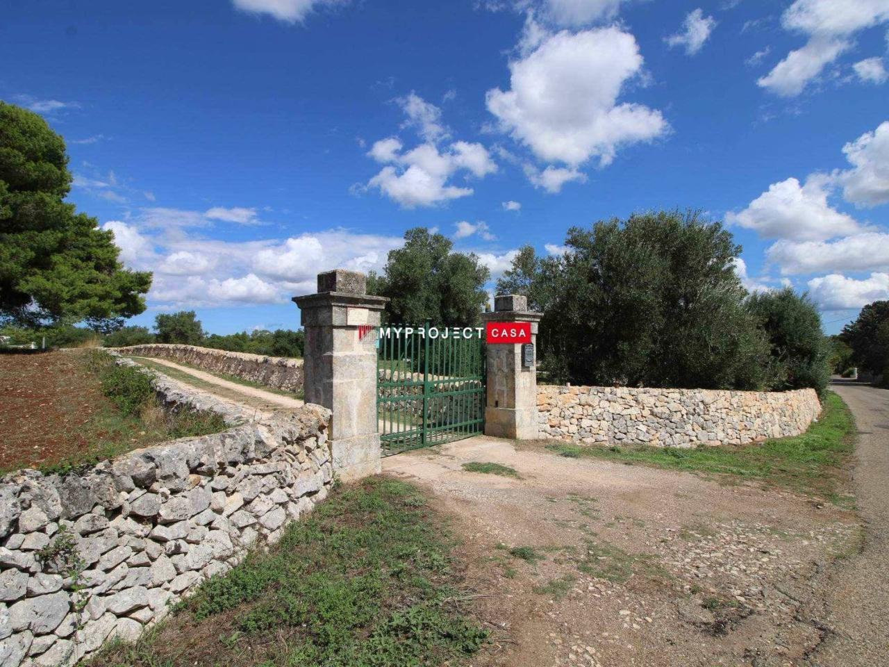 Grundstück in Martina Franca, Italy 6500m², Nr. 128643