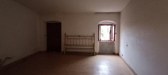 3 rooms House in Carrara, Italy No. 44316 11