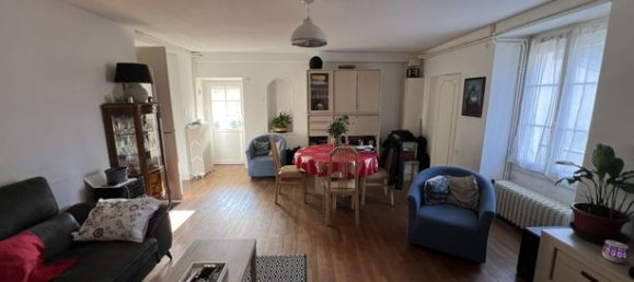 3 bedrooms House in Chatellerault, France No. 314722 3