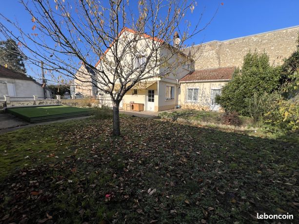 3 bedrooms House in Chatellerault, France No. 314722