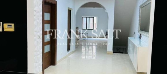 4 Schlafzimmer Maisonette-Wohnung in Zebbug, Malta, Nr. 1135 6