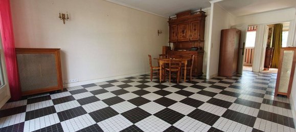 3 bedrooms Villa in Chevilly-Larue, France No. 172886 4