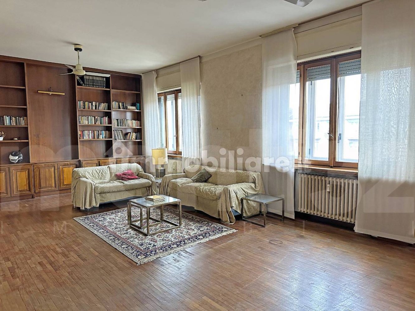3 bedrooms Apartment in Milan, Italy No. 243497