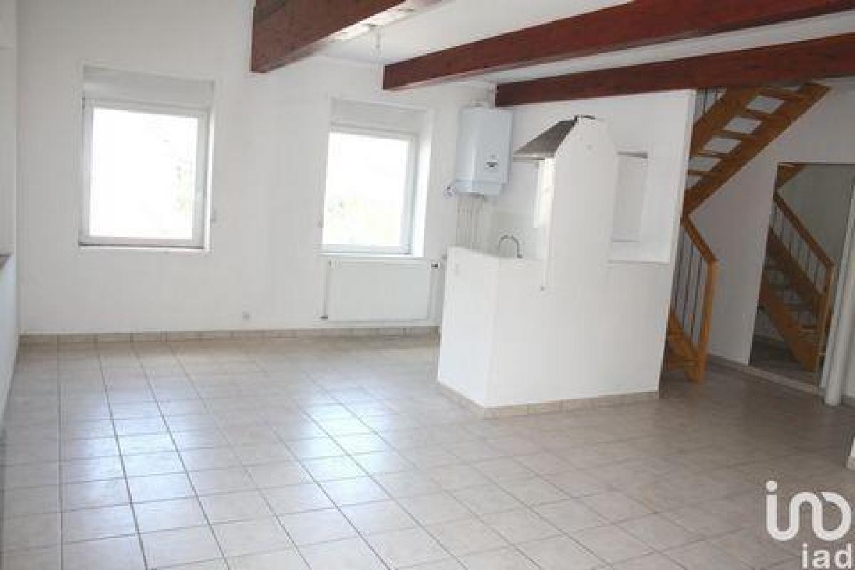 Apartamento com 3 quartos em condomínio em Rives, France N.º 28958