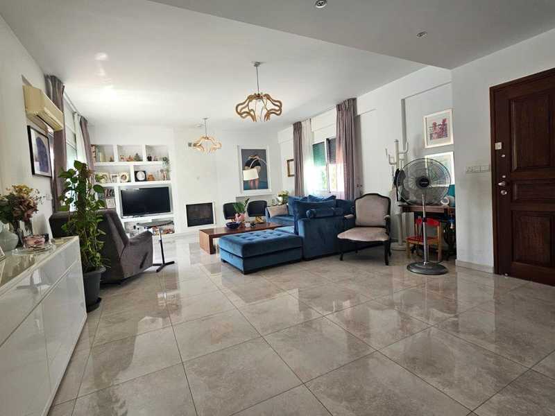 3 bedrooms House in Erimi, Cyprus No. 13865