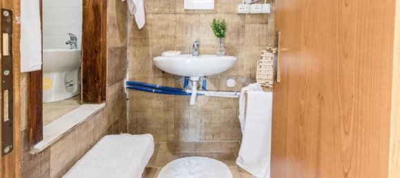 Casa de 2 dormitorios en Ferrara, Italy No. 359024 8