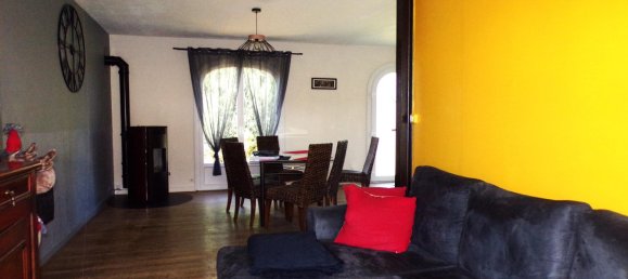 2 bedrooms House in Mervent, France No. 109791 4