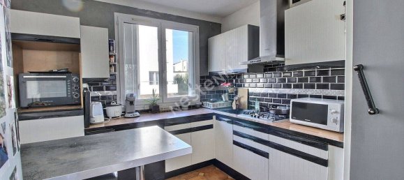 2 Schlafzimmer Wohnung in Montreuil, France, Nr. 140017 4