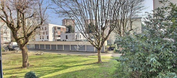 2 Schlafzimmer Wohnung in Montreuil, France, Nr. 140017 11