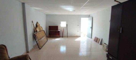 Casa de 3 dormitorios en Pina de Ebro, Spain No. 62017 65