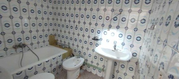 Casa de 3 dormitorios en Pina de Ebro, Spain No. 62017 44