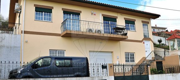 5 Schlafzimmer Haus in Santa Marta de Penaguiao, Portugal, Nr. 181670 2