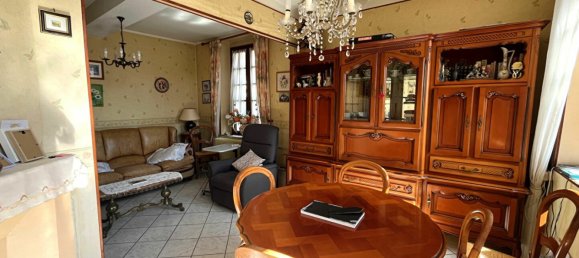 Casa T1 em Neuilly-en-Thelle, France N.º 300566 2