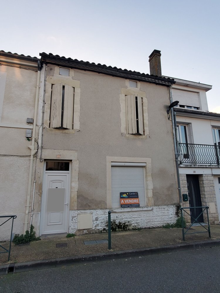 2 bedrooms House in Marmande, France No. 308475