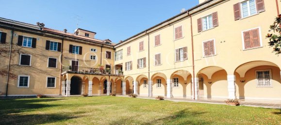 5-salle Appartement à Brescia, Italy No. 32927 17