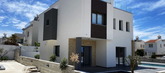 3 Schlafzimmer Haus in Chloraka, Cyprus, Nr. 9693 3