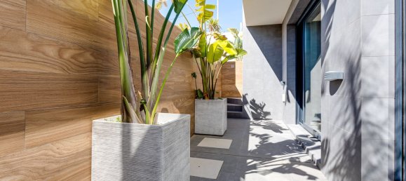 4 Schlafzimmer Haus in Torrevieja, Spain, Nr. 12109 5