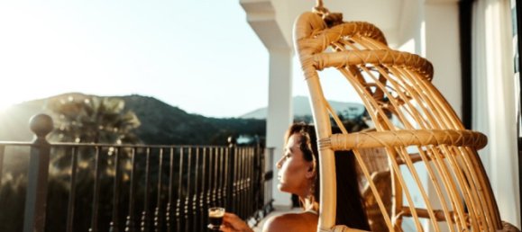 6 bedrooms Villa in Benahavis, Spain No. 4714 16