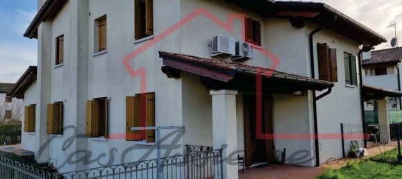 5 rooms House in Fonte, Italy No. 213023 3