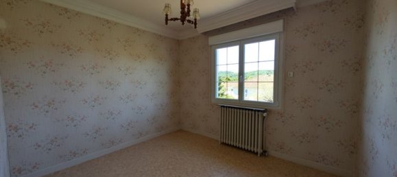 Casa de 4 dormitorios en Lot, France No. 301175 5