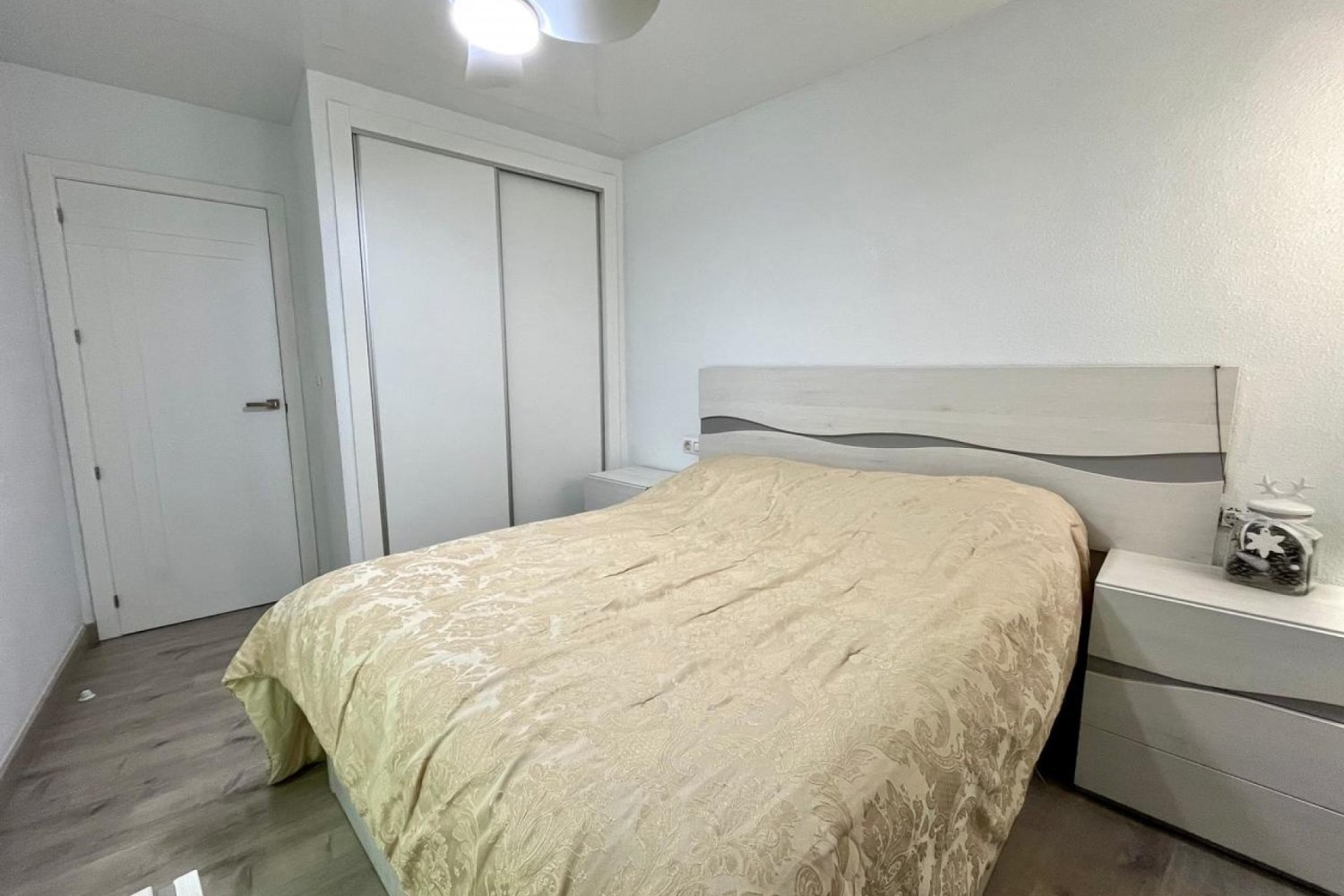 4 Schlafzimmer Wohnung in Torrevieja, Spain, Nr. 134426