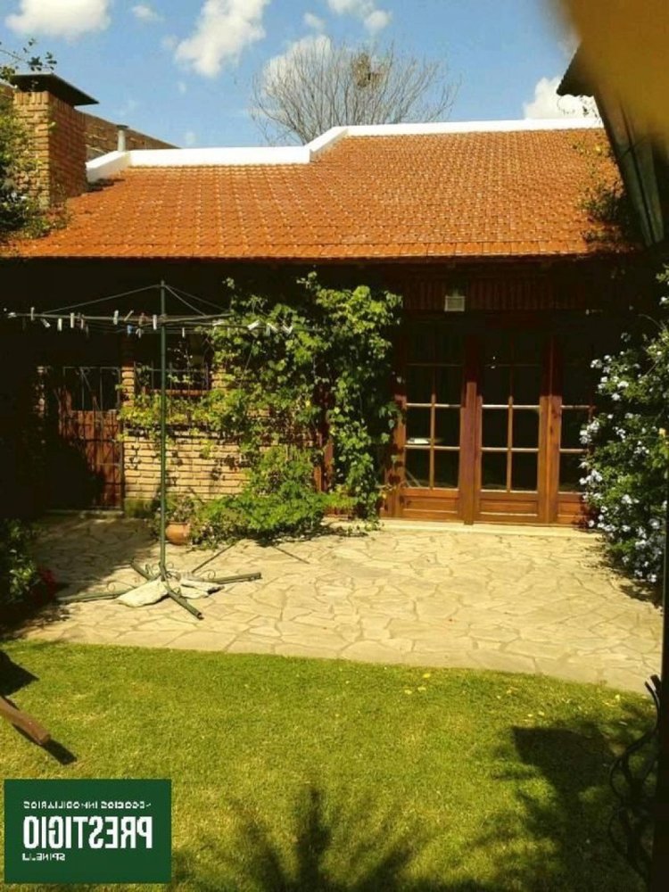 3 bedrooms House in Buenos Aires, Argentina No. 72251