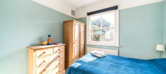 3 bedrooms House in London, United Kingdom No. 12914 13