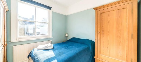 3 bedrooms House in London, United Kingdom No. 12914 15