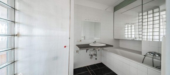 2-salle Appartement à Mariahilf, Austria No. 243419 11