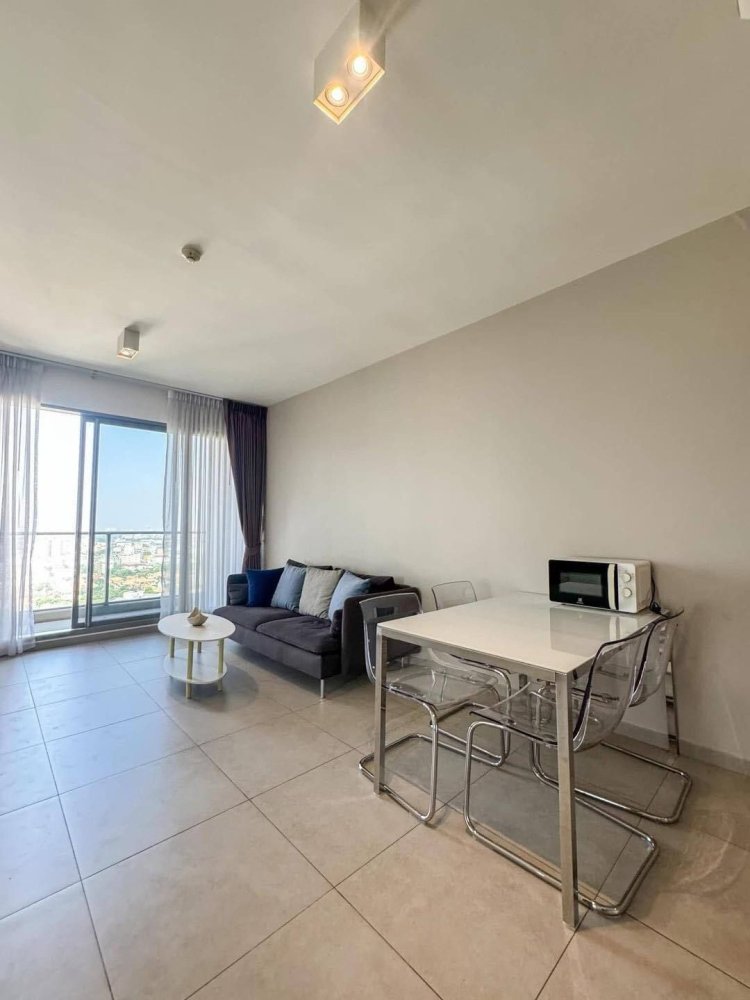 2 bedrooms Condo in Khlong Toei, Thailand No. 77964