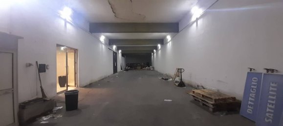 5-salle Entrepôt à Catania, Italy No. 178825 3