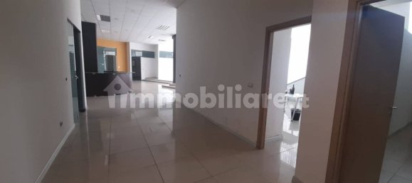 5-salle Entrepôt à Catania, Italy No. 178825 12