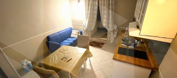 Propiedad comercial de 1 habitación en Bari, Italy No. 33831 4